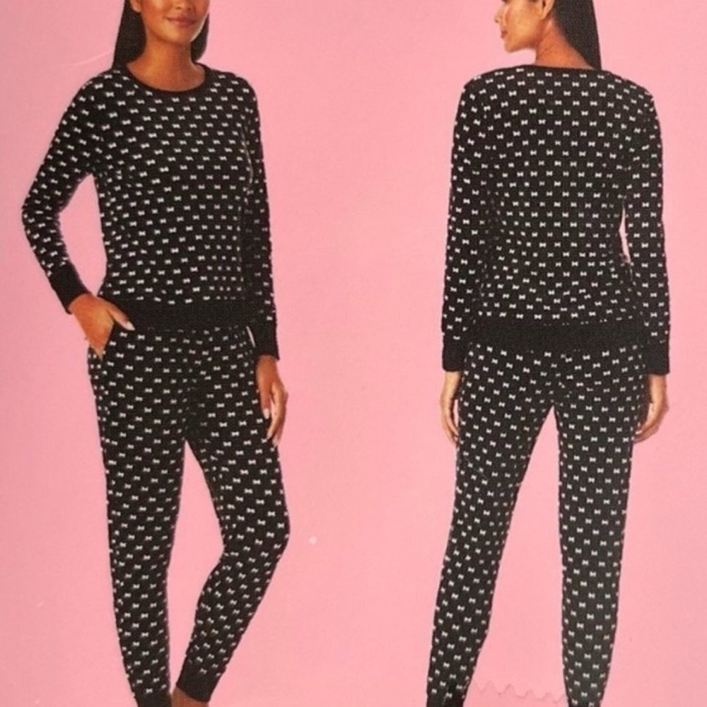 Women's Black and White Pajama Set